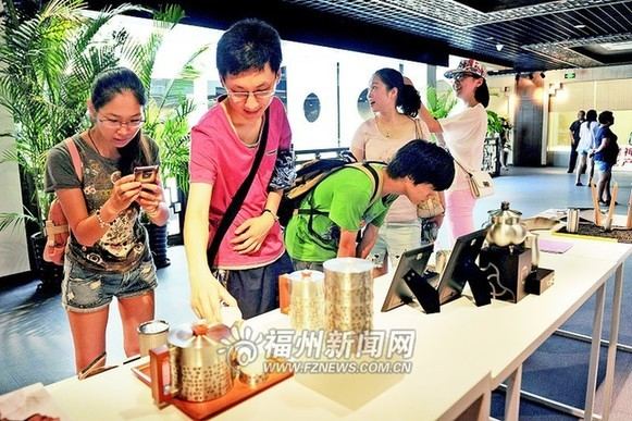 兩岸青年文創精品展開幕